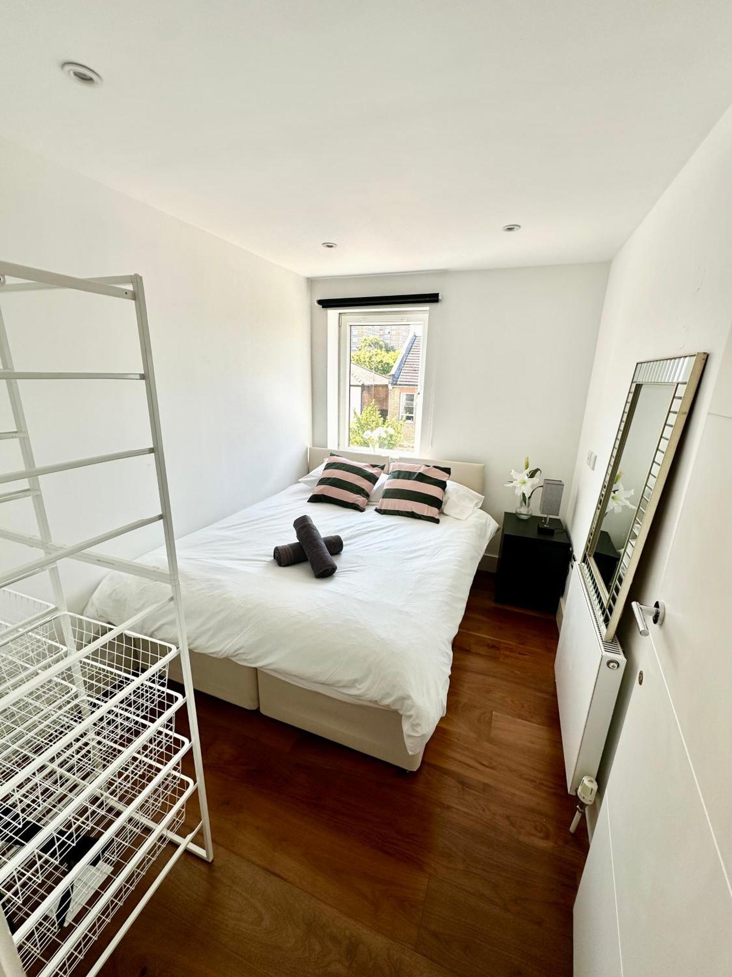 Large, Family Friendly 3-bed Flat In Wood * Londra
